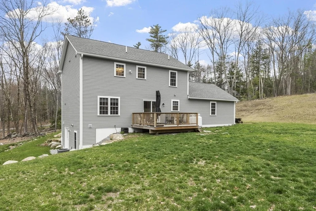 Photo of 40 Doyle Ave