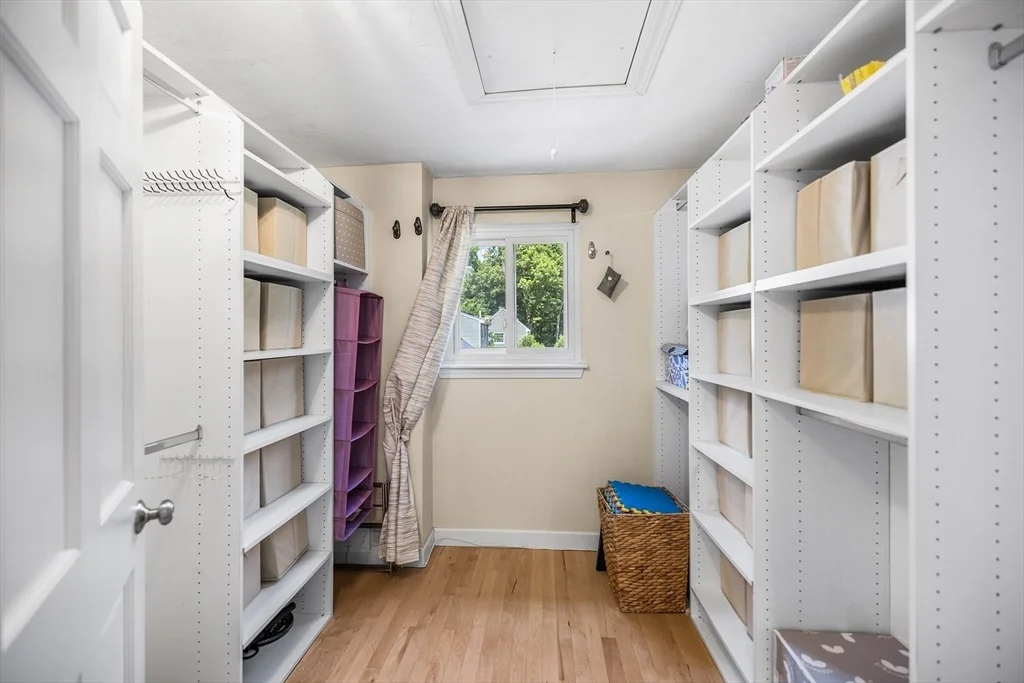Photo of 7 Sherborne Cir