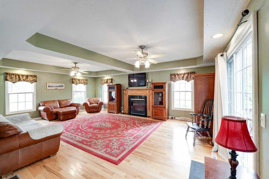 Photo of 64 Hillcrest Circle