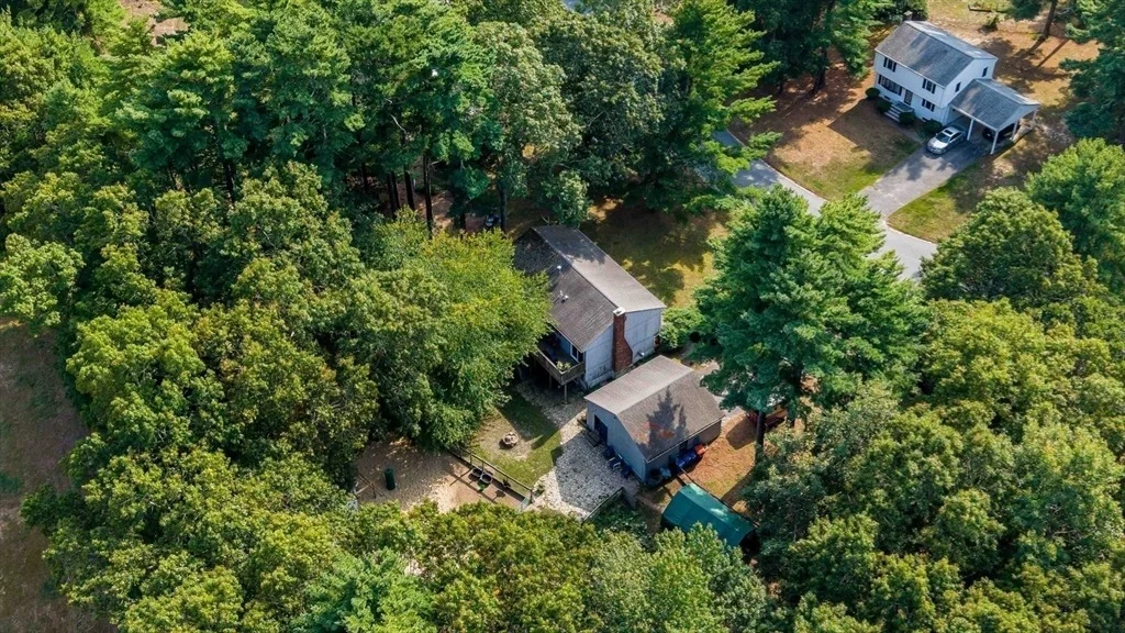 Photo of 21 Windsor Dr.
