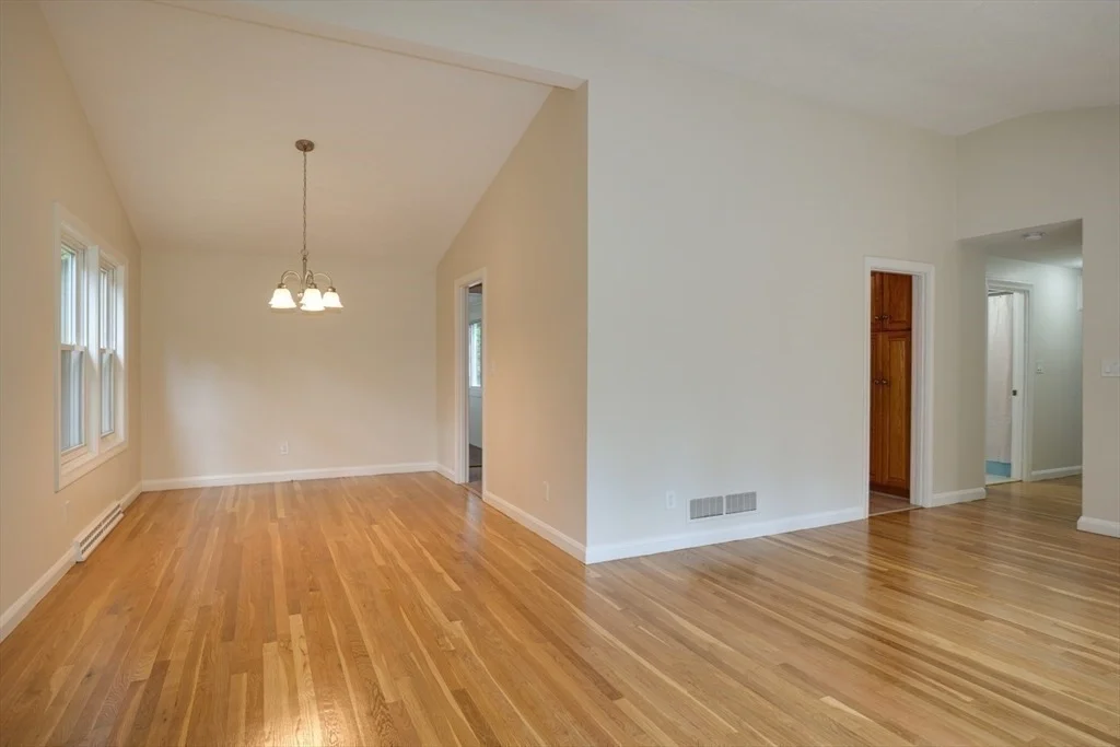 Photo of 56 Oakvale Rd