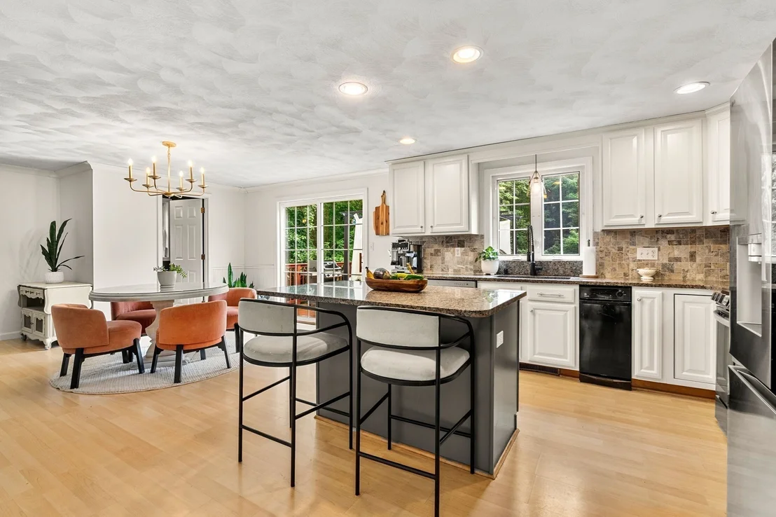 Photo of 210 Jones Hill