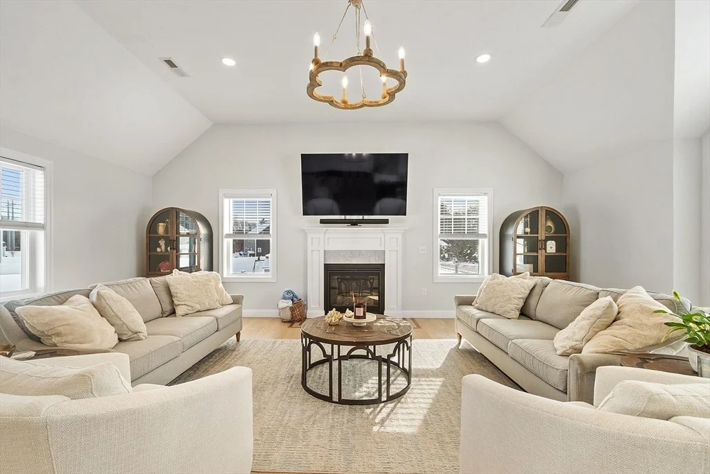 Photo of 45 Terramor Dr