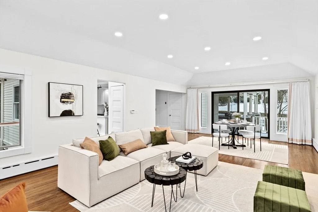 Photo of 90 Brook St