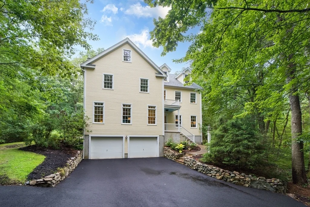 Photo of 18 Birch Ln
