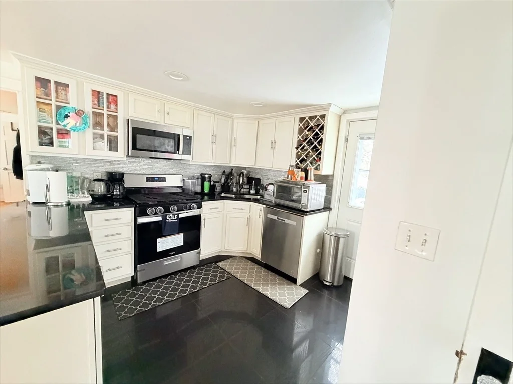 Photo of 12 Danforth St