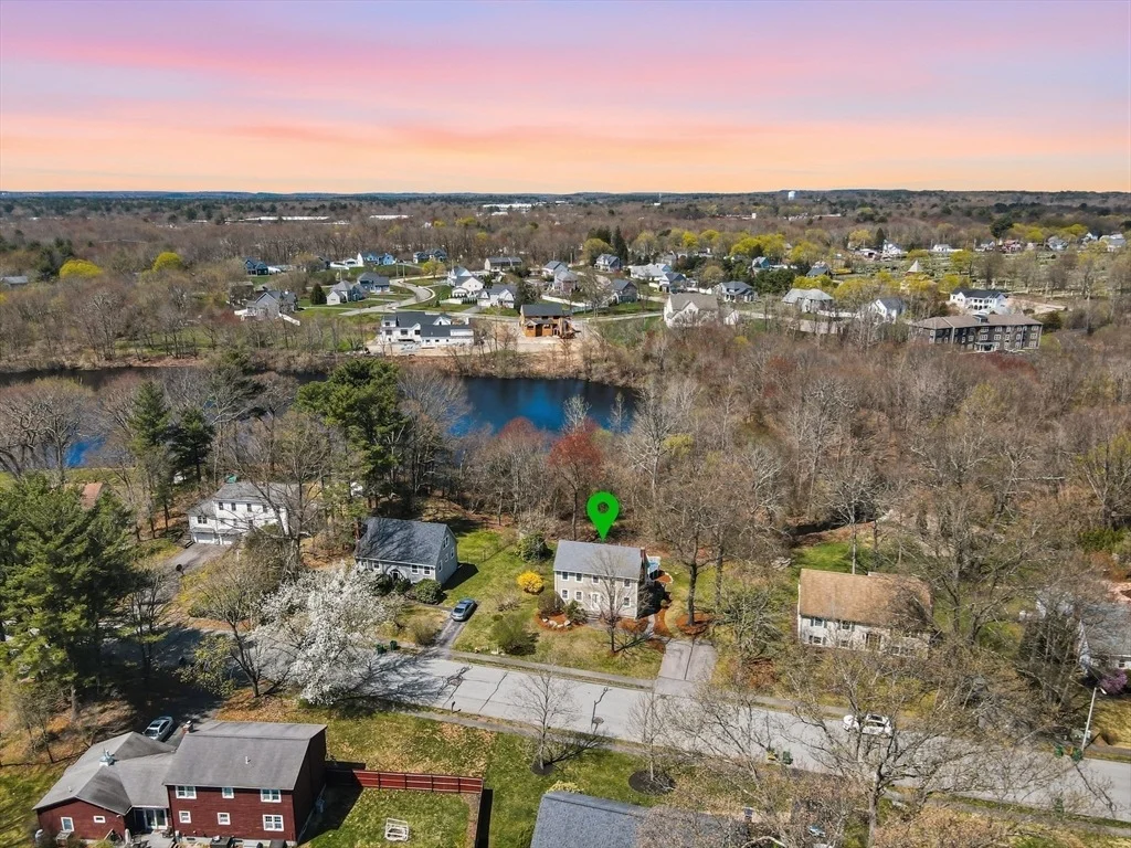 Photo of 15 Riverside Dr