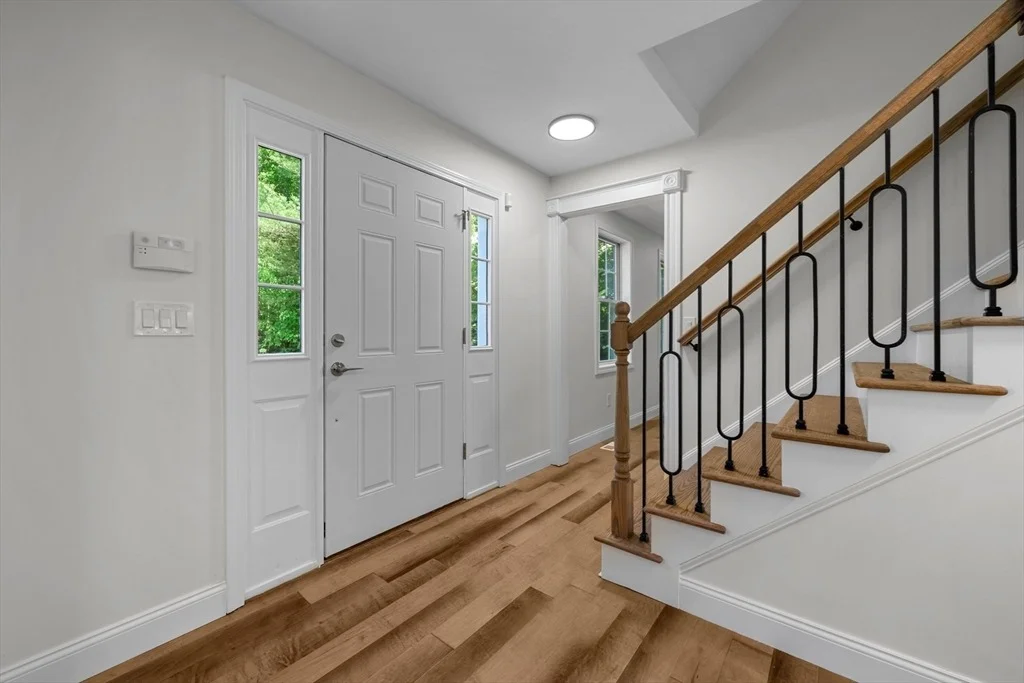 Photo of 128 Memorial Dr