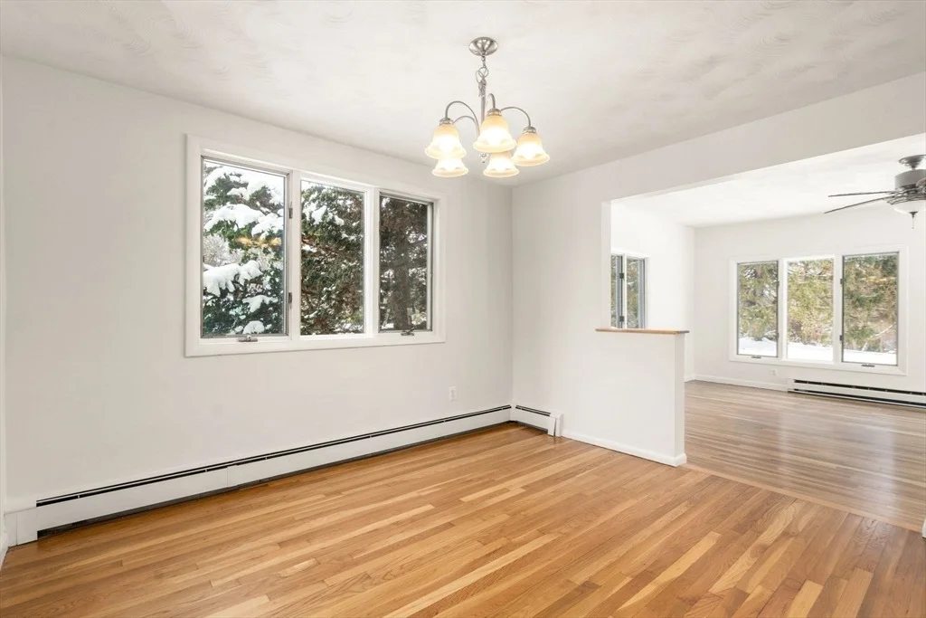 Photo of 10 Whittier Rd