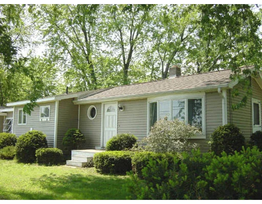 Photo of 66 River Drive