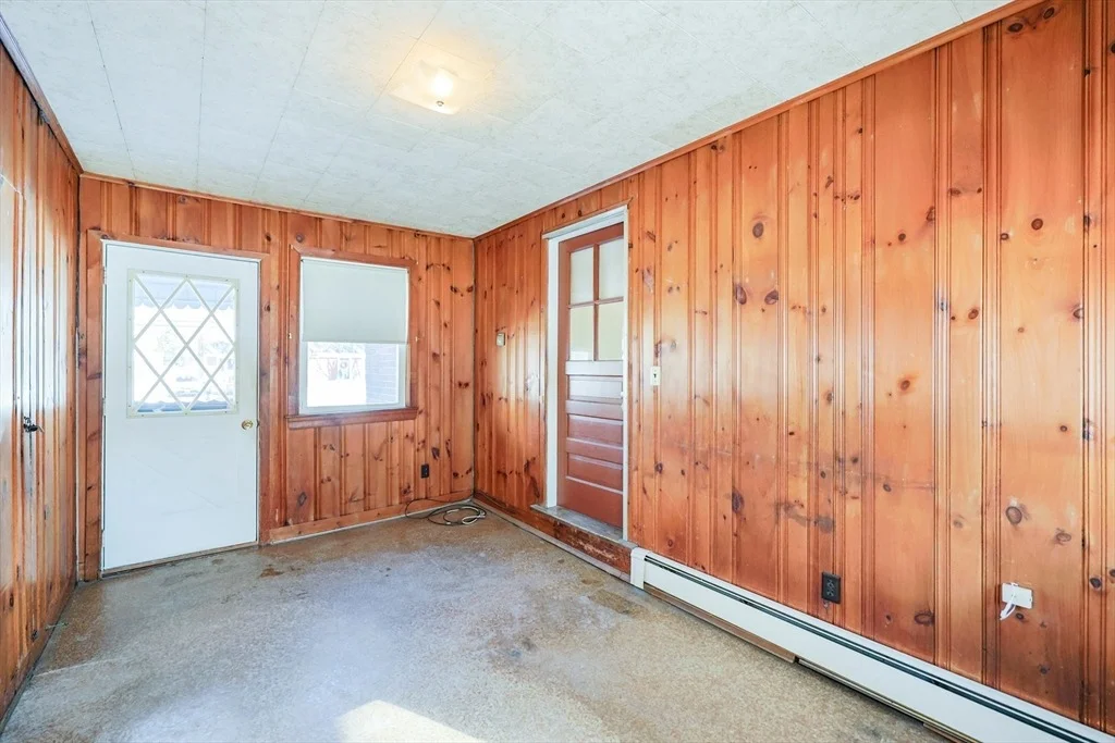 Photo of 70 Oak St.