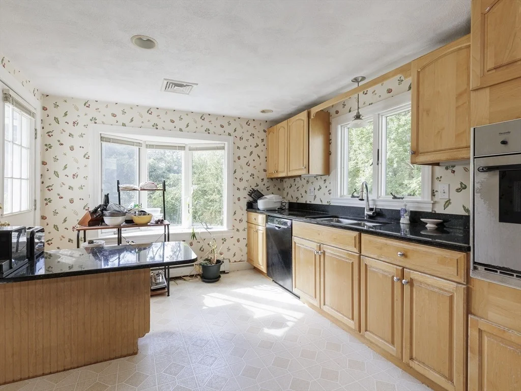 Photo of 426 Conant Rd.