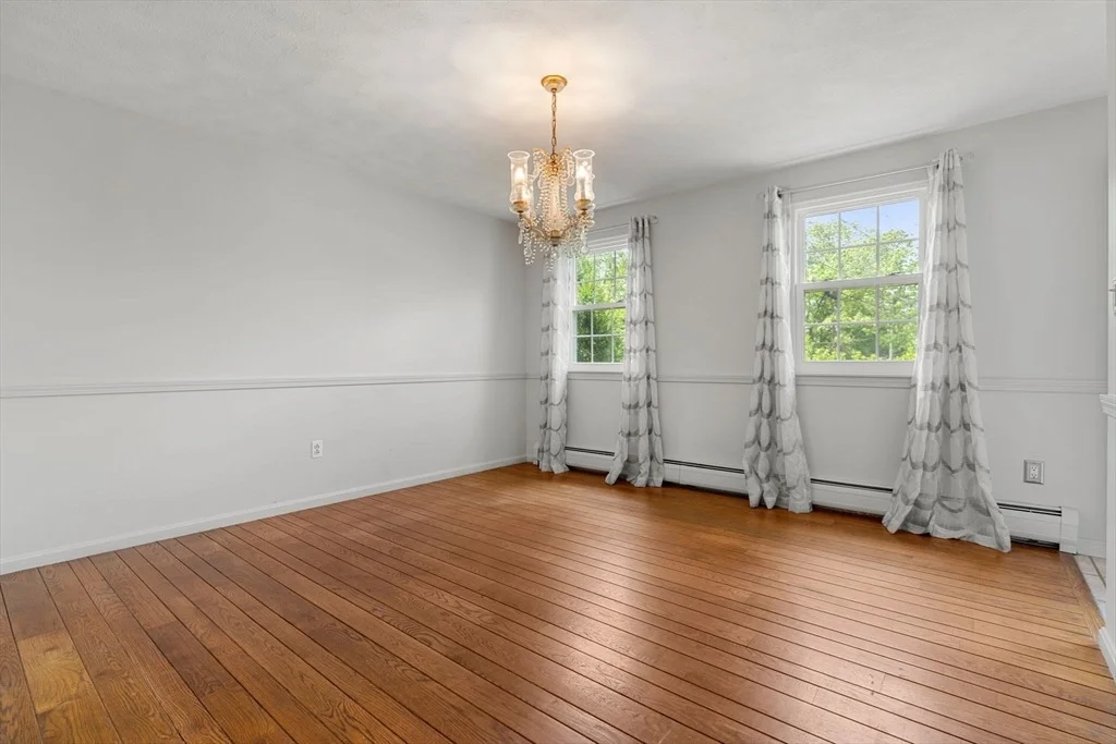 Photo of 5 Hansen Ave