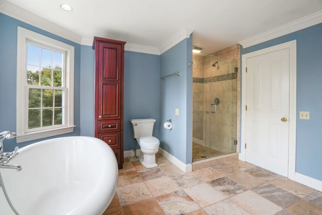 Photo of 9 Fieldstone Dr