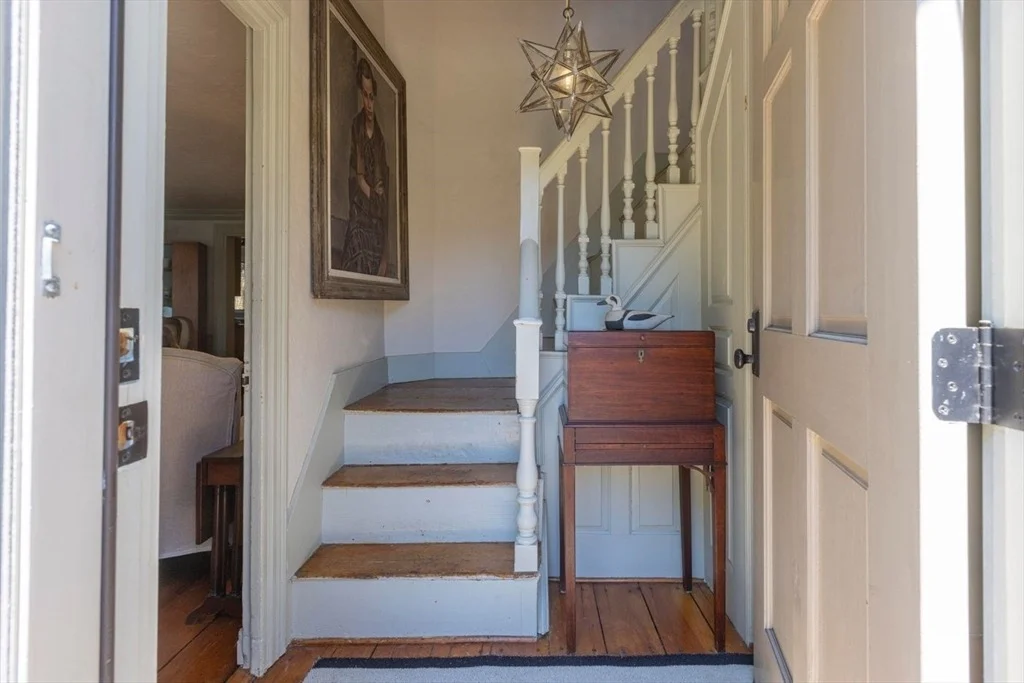 Photo of 359 Western Ave