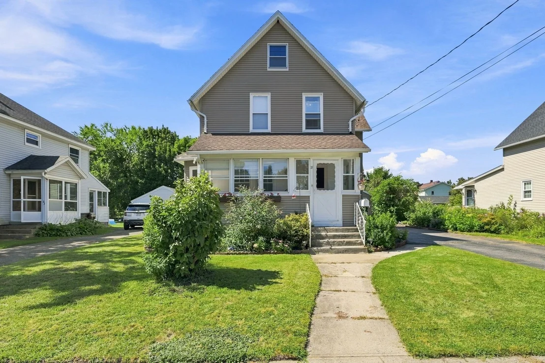 Photo of 27 Elm St