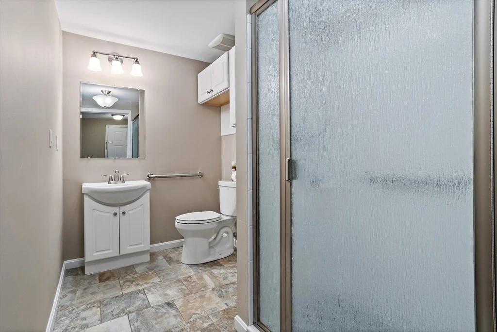 Photo of Unit 1 at 16 Deer Path