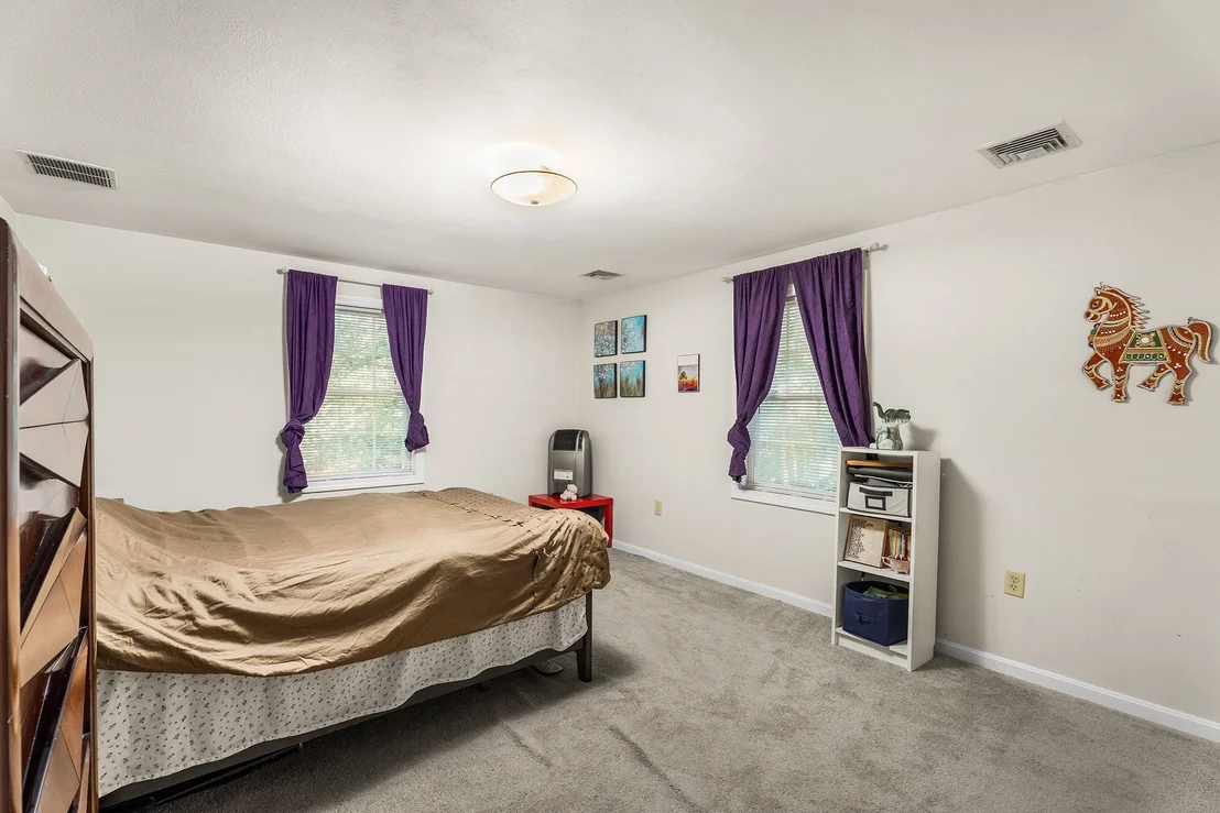 Photo of 245 Hampstead St
