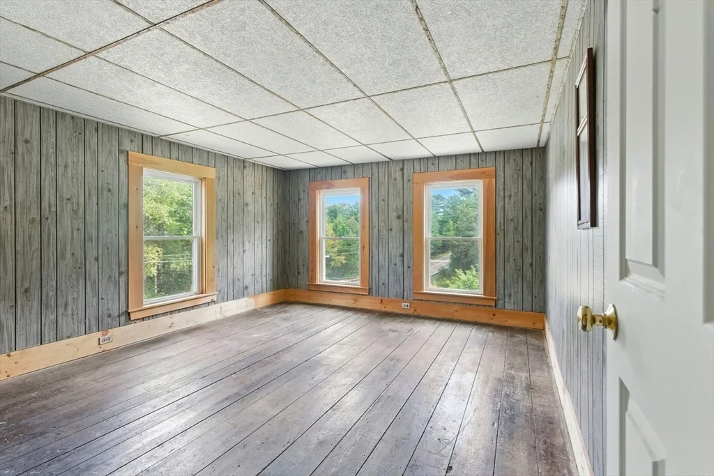 Photo of 495 Winchendon Rd