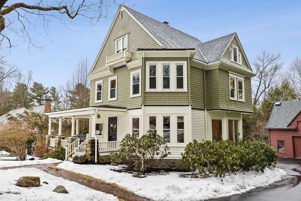 Photo of 90 Brook St