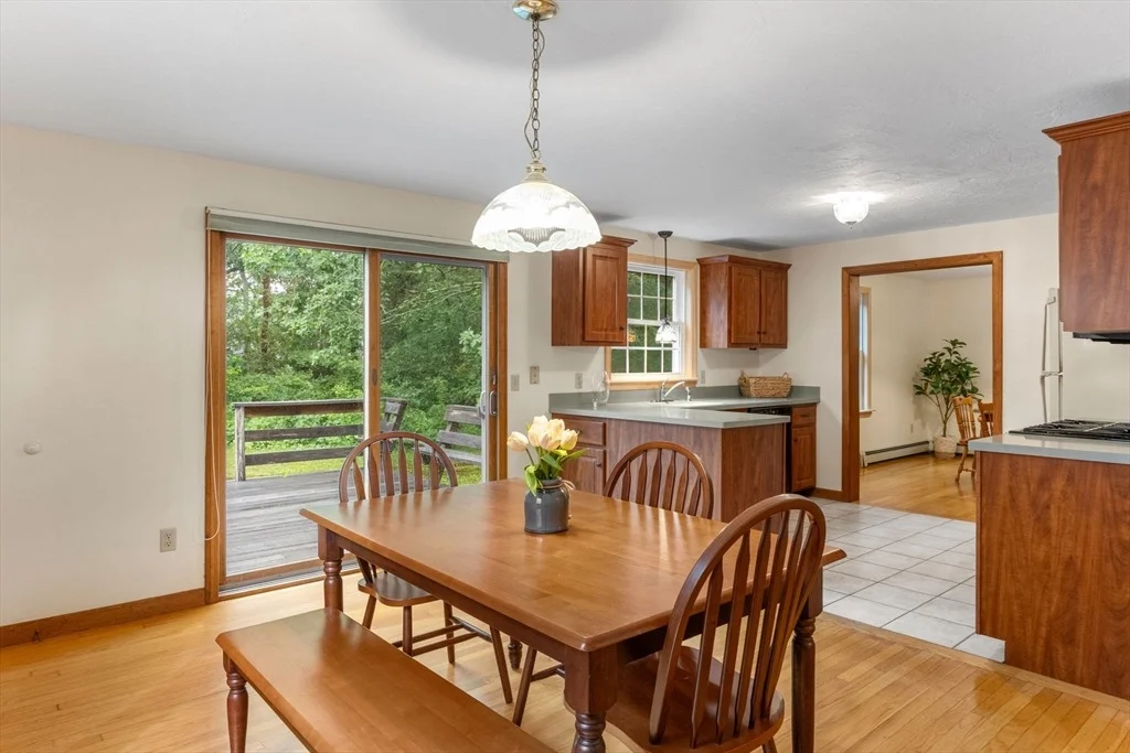 Photo of 4 Carver Dr