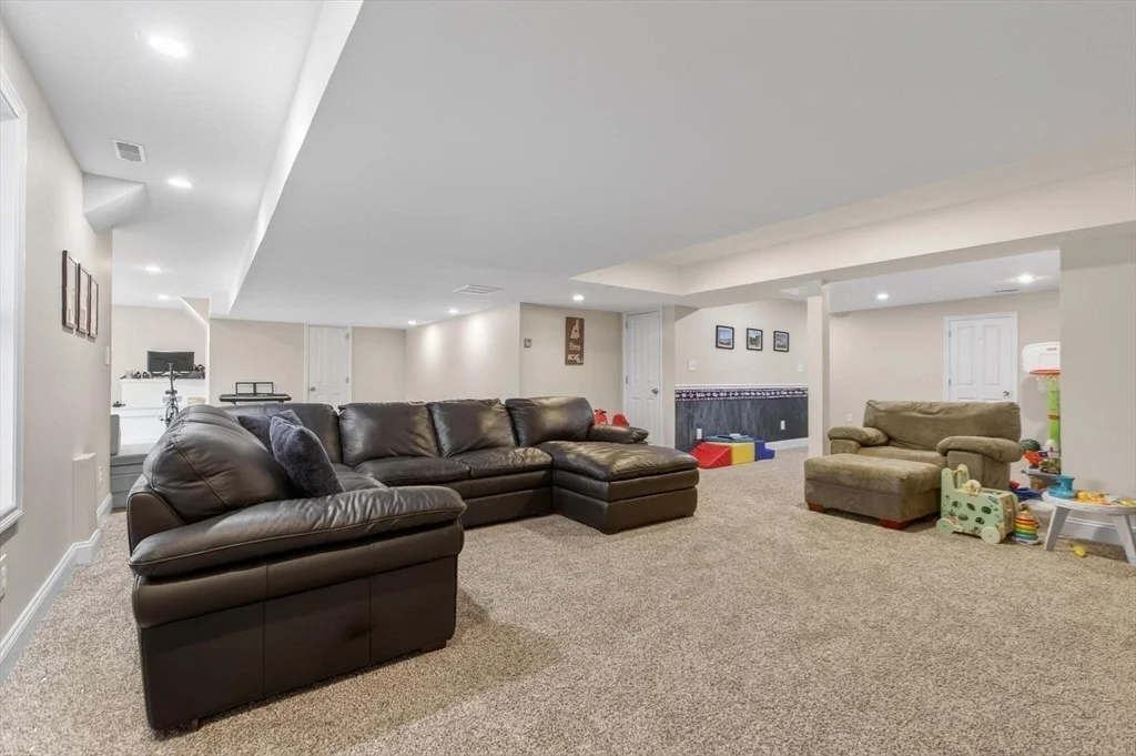 Photo of 36 Empire Drive
