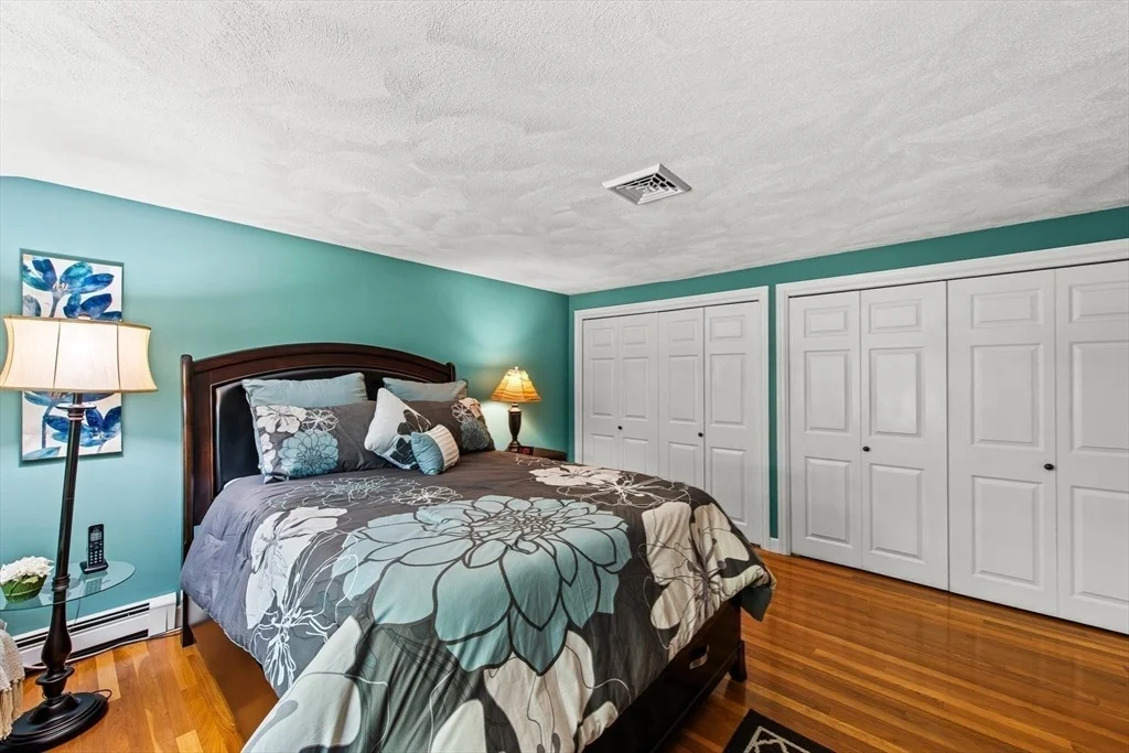 Photo of 34 Batchelder Rd