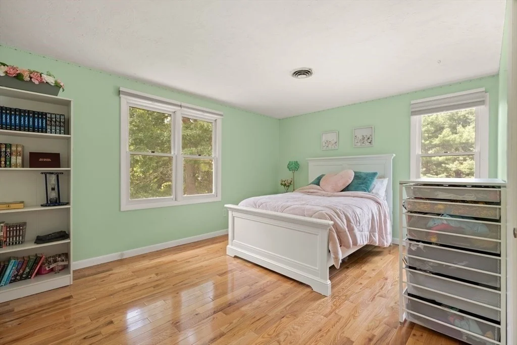 Photo of 10 Cheshire Rd