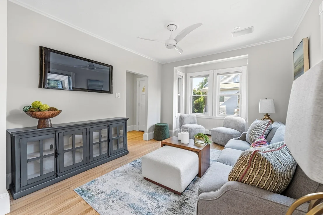 Photo of 12 Linden Pl