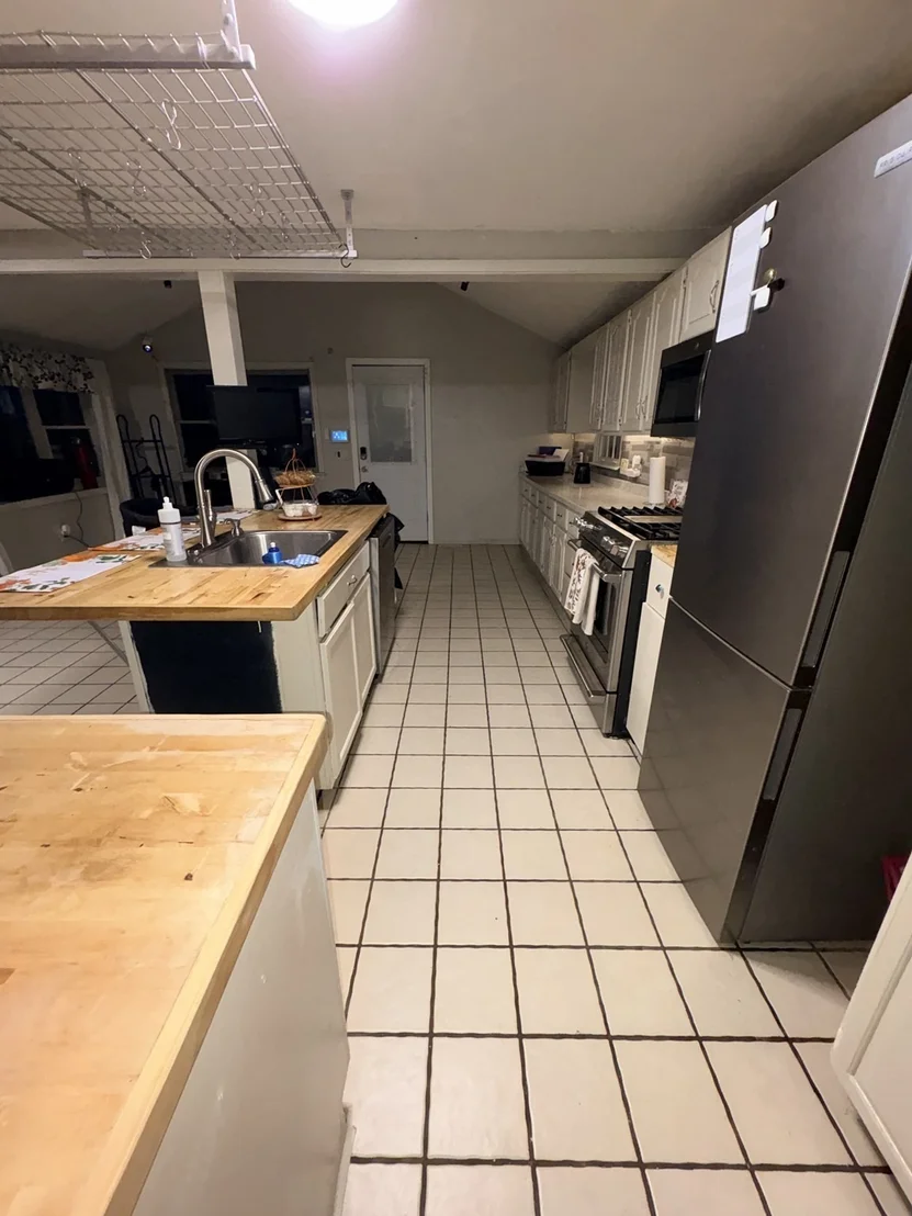 Photo of 50 Alice Rd