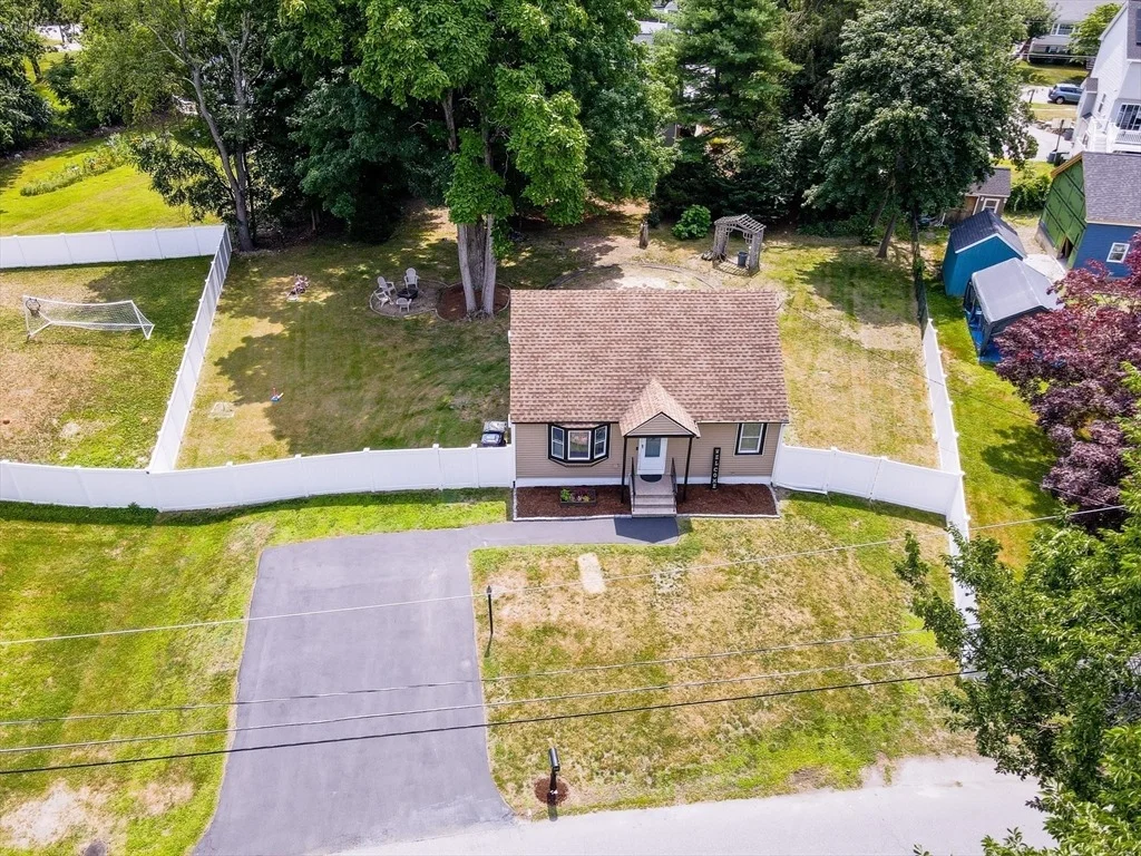 Photo of 103 Fox Ave