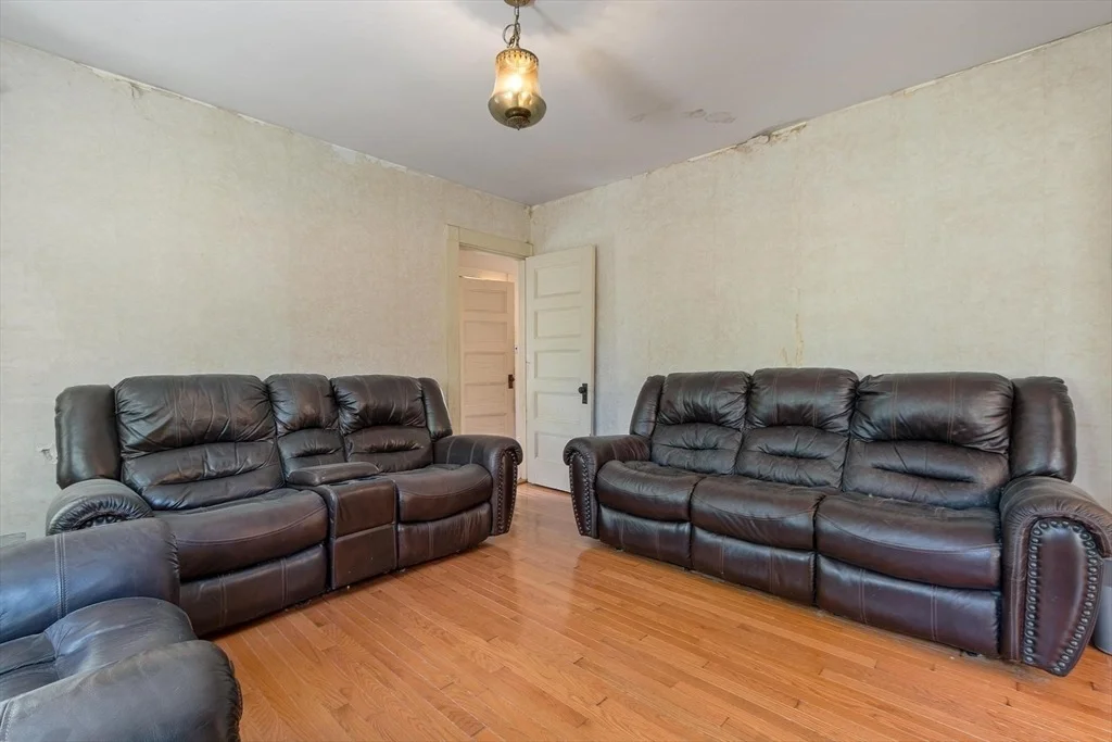 Photo of 48 Pearl St