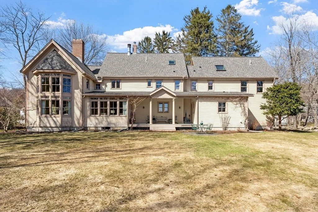 Photo of 521 Barretts Mill Rd