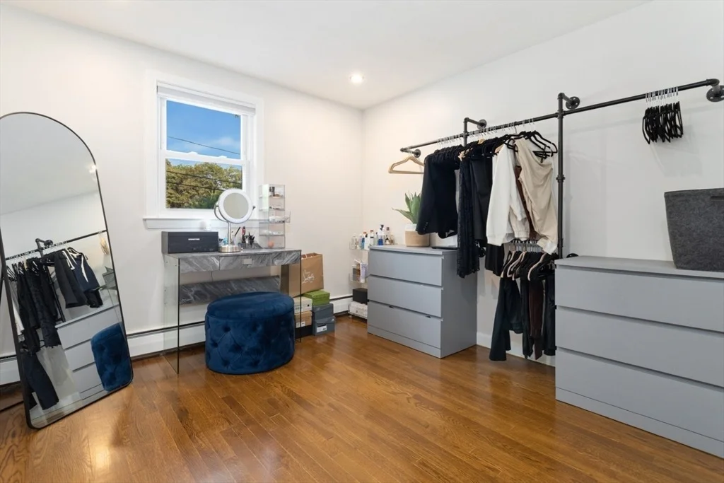 Photo of 29 Clinton Ave