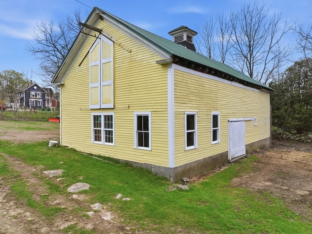 Photo of 16 Main St