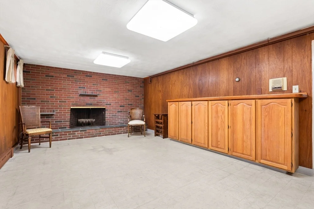 Photo of 50 Tomahawk Rd