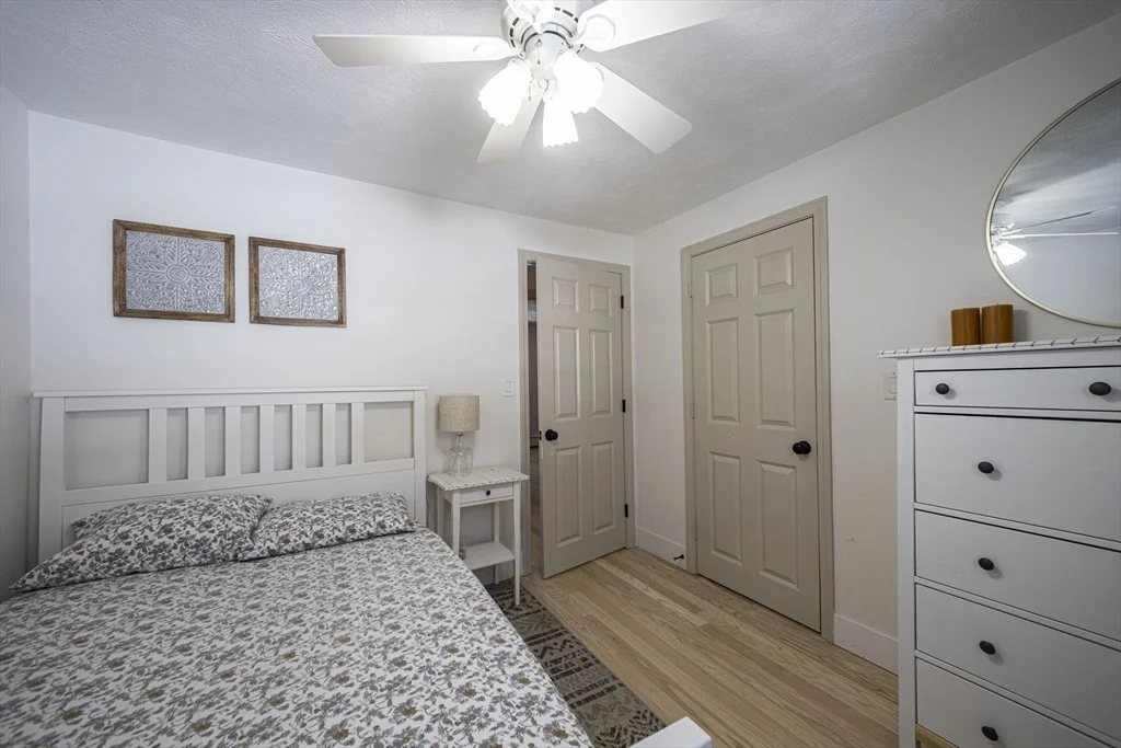 Photo of 31 Johnson Cir