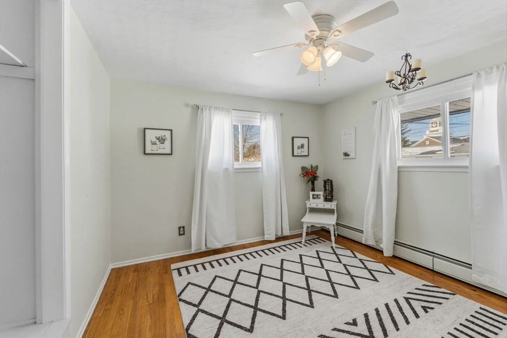 Photo of 93 Blue Bell Rd