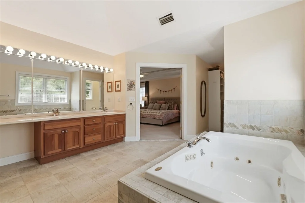 Photo of 12 White Pine Road