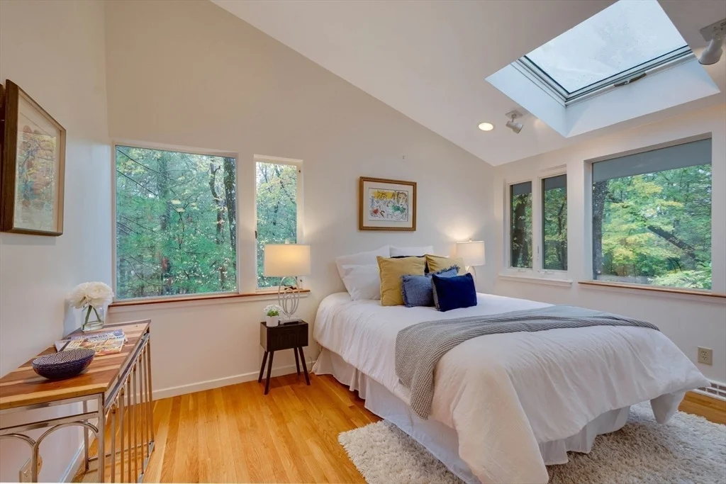 Photo of 12 Laurel Drive