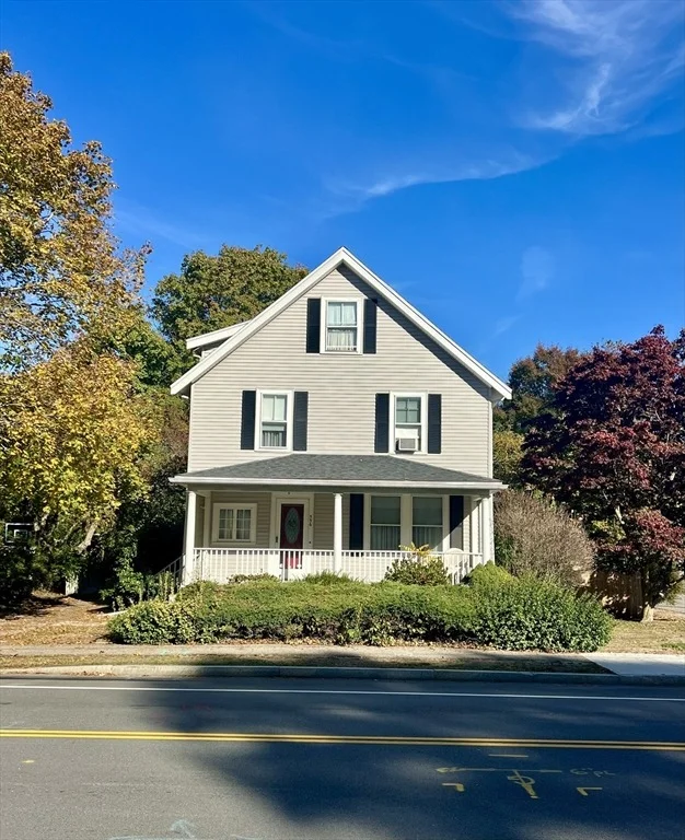 Photo of 556 Webster Street