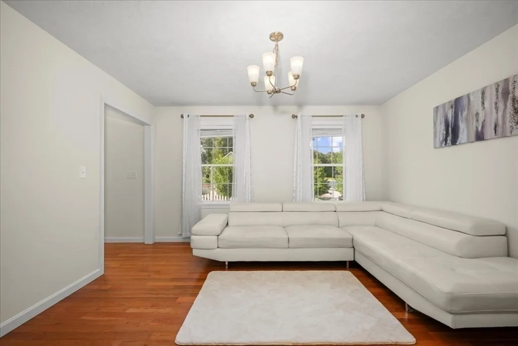Photo of 3 Moore Dr