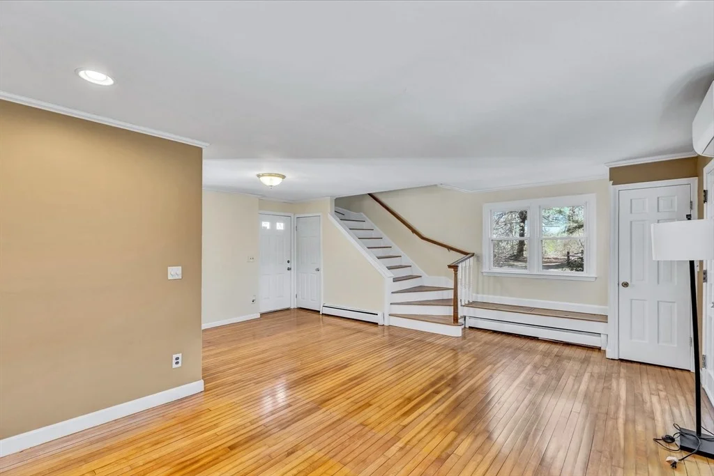 Photo of 12 Snake Pond Rd