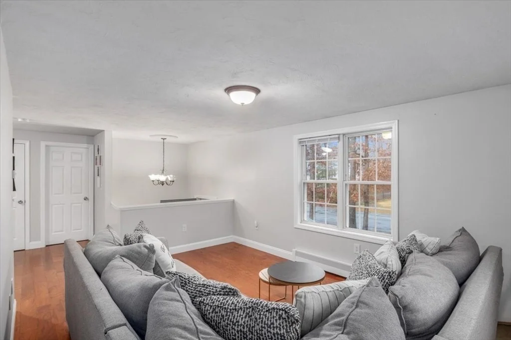 Photo of 122 Lazel Street
