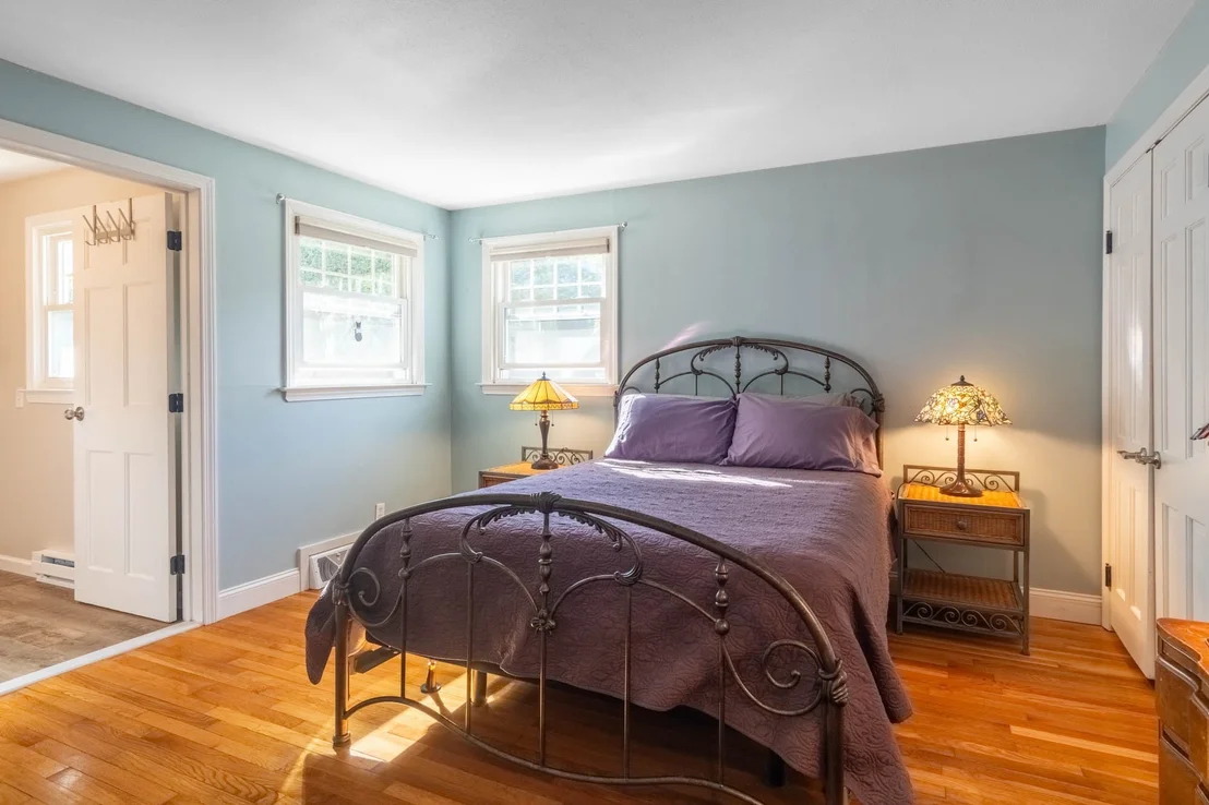Photo of 11 Hillview Rd