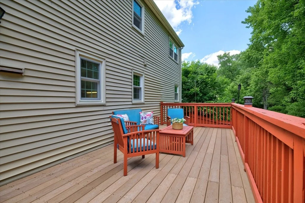 Photo of 14 Aldea Ave