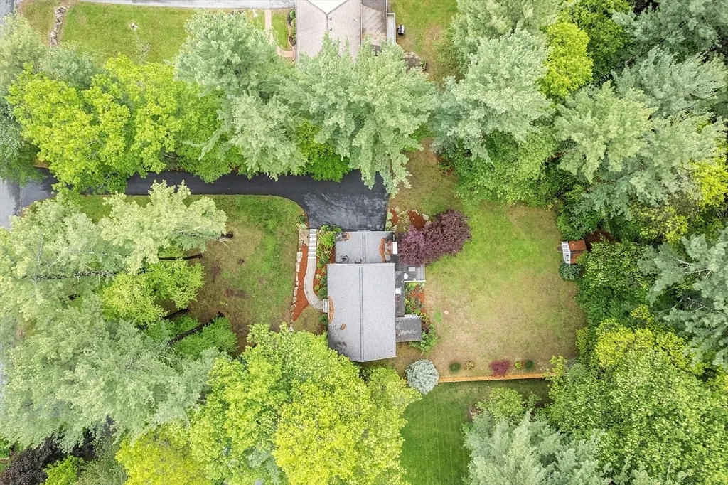 Photo of 5 Wedgewood Drive