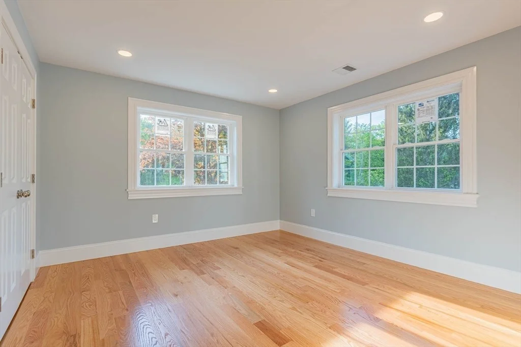 Photo of 12 Stoddard