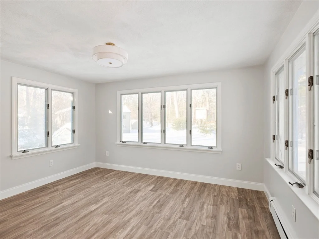 Photo of 119 Van Norden Rd