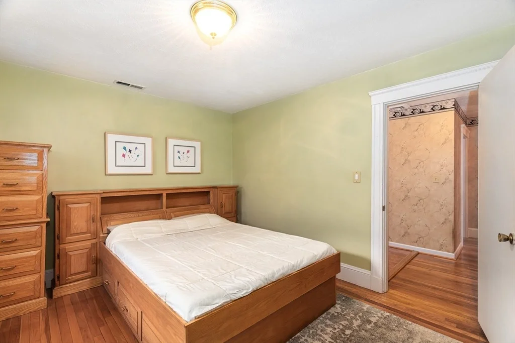 Photo of 19 Tedesco St